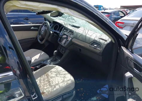 2021 Volkswagen Tiguan 2.0T Se/2.0T Se R-Line Black/2.0T Sel из США, поврежденный, VIN 3VV3B7AX8MM028953